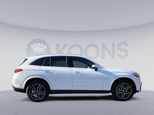2026 Mercedes-Benz GLC 300 4MATIC