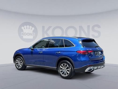 Starling Blue Metallic 2026 Mercedes-Benz GLC 300 4MATIC