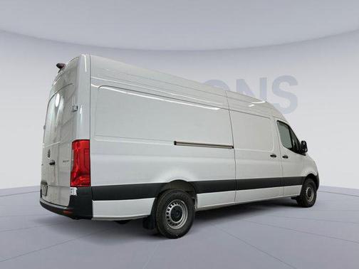 2025 Mercedes-Benz Sprinter 2500 High Roof