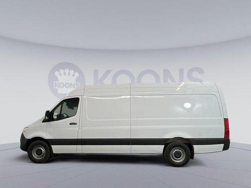 2025 Mercedes-Benz Sprinter 2500 High Roof