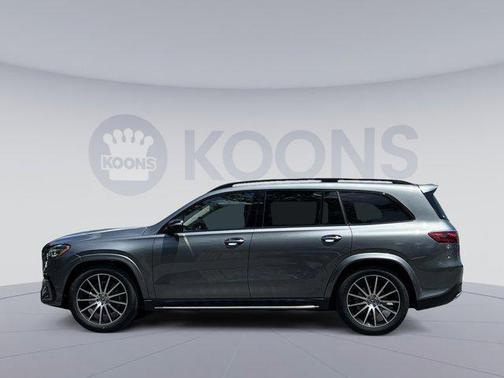 2025 Mercedes-Benz GLS 450 4MATIC