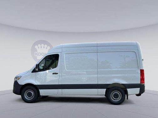 2025 Mercedes-Benz Sprinter 2500 Standard Roof