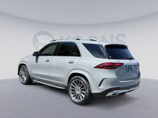 MANUFAKTUR Alpine Grey 2026 Mercedes-Benz GLE 580 4MATIC