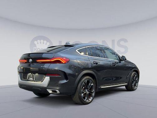 2023 BMW X6 xDrive40i