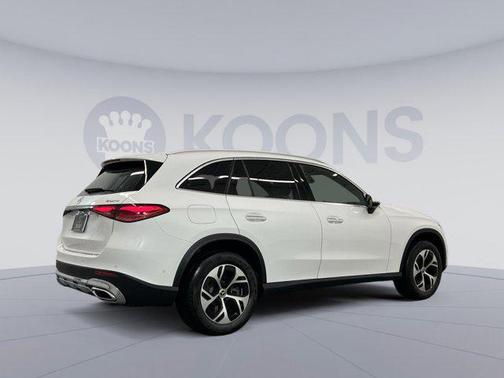 2025 Mercedes-Benz GLC 350e Base
