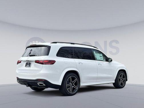 2025 Mercedes-Benz GLS 450 4MATIC