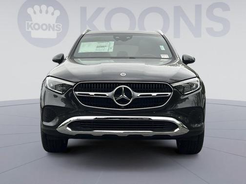 Graphite Grey Metallic 2026 Mercedes-Benz GLC 300 4MATIC