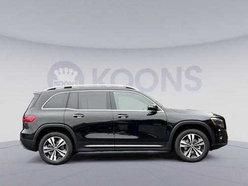 2025 Mercedes-Benz GLB 250 4MATIC
