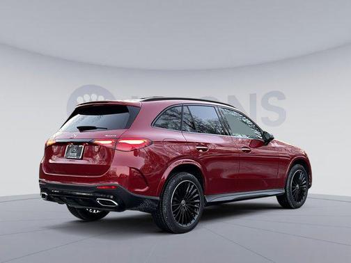 2026 Mercedes-Benz GLC 300 4MATIC