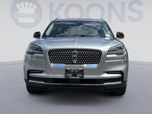 Silver Radiance Metallic Clearcoat 2022 Lincoln Aviator Standard AWD