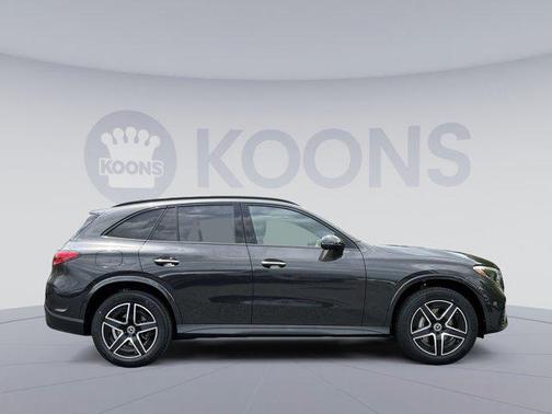2025 Mercedes-Benz GLC 300 4MATIC