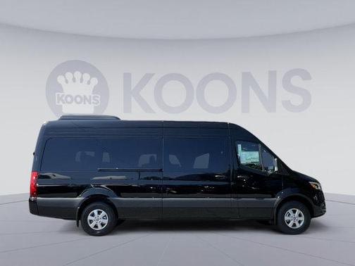 2025 Mercedes-Benz Sprinter 2500 High Roof