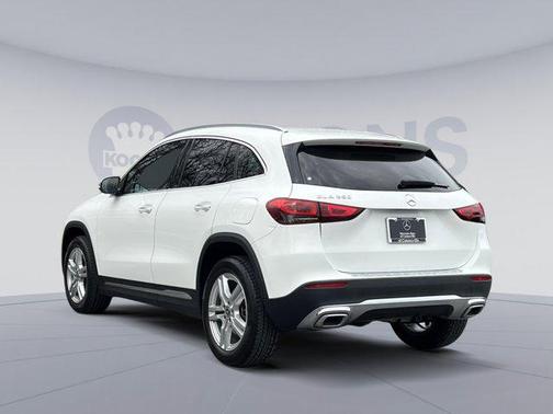 2021 Mercedes-Benz GLA 250 Base 4MATIC