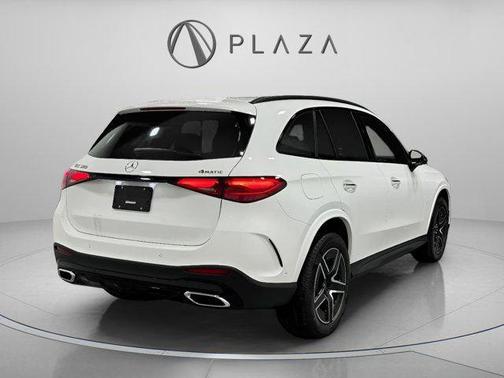 Polar White 2026 Mercedes-Benz GLC 300 4MATIC