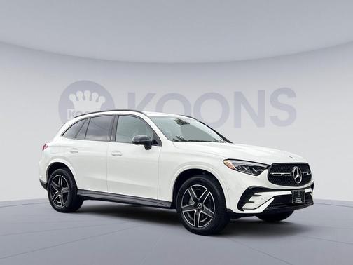 Polar White 2026 Mercedes-Benz GLC 300 4MATIC
