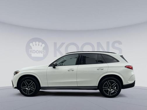 Polar White 2026 Mercedes-Benz GLC 300 4MATIC