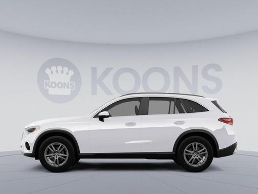 Polar White 2026 Mercedes-Benz GLC 300 4MATIC