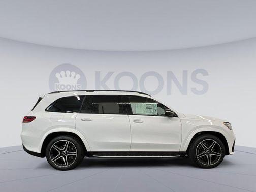 2025 Mercedes-Benz GLS 450 4MATIC