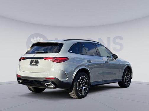 2026 Mercedes-Benz GLC 300 4MATIC