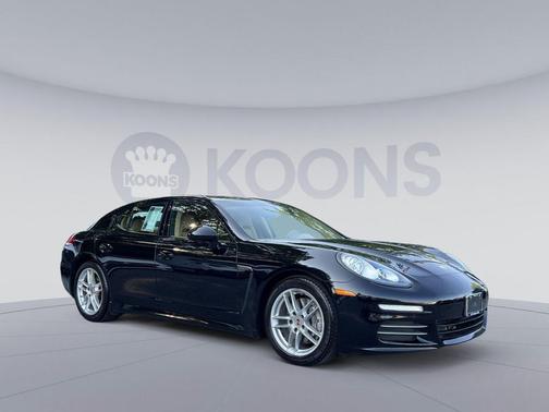 Black 2014 Porsche Panamera 4