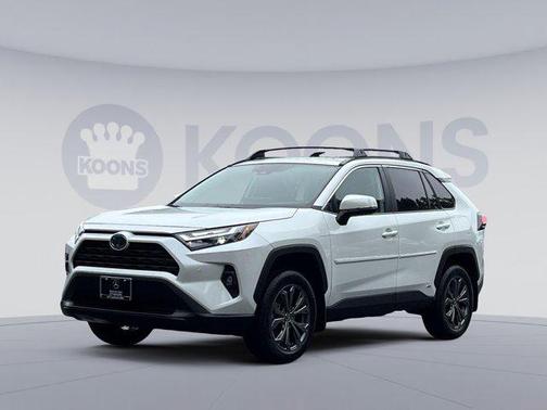 2024 Toyota RAV4 Hybrid XLE Premium