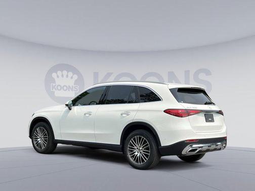 2025 Mercedes-Benz GLC 300 4MATIC