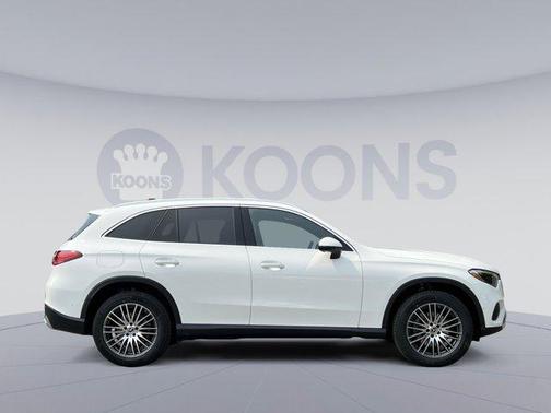 2025 Mercedes-Benz GLC 300 4MATIC