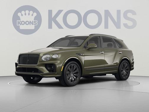 Green 2018 Bentley Bentayga W12 Signature