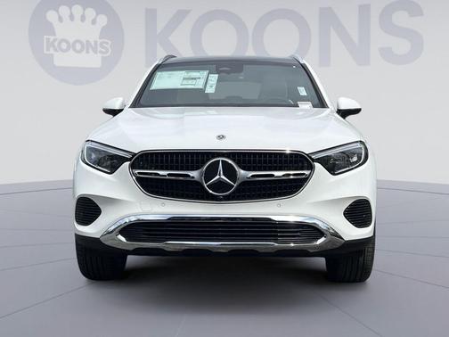Polar White 2026 Mercedes-Benz GLC 300 4MATIC