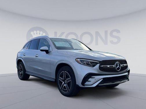2025 Mercedes-Benz GLC 300 4MATIC