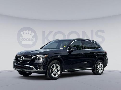 Black 2023 Mercedes-Benz GLC 300 4MATIC