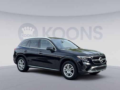 Black 2023 Mercedes-Benz GLC 300 4MATIC