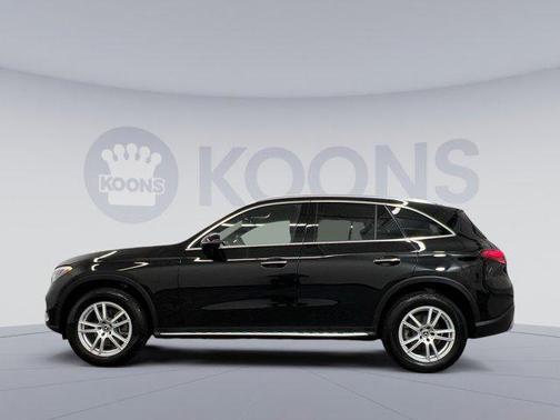 Black 2023 Mercedes-Benz GLC 300 4MATIC