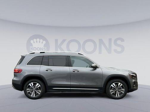 Mountain Grey Metallic 2026 Mercedes-Benz GLB 250 4MATIC