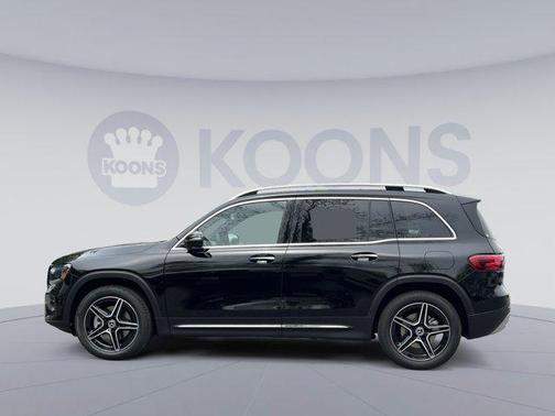 Night Black 2026 Mercedes-Benz GLB 250 4MATIC