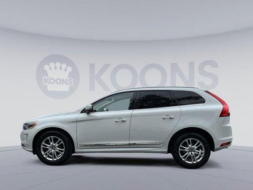2016 Volvo XC60 T5 Platinum