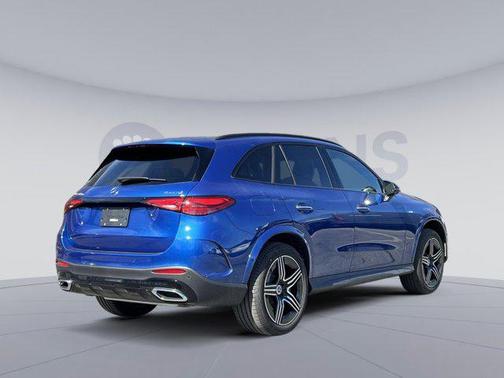 2025 Mercedes-Benz GLC 350e Base