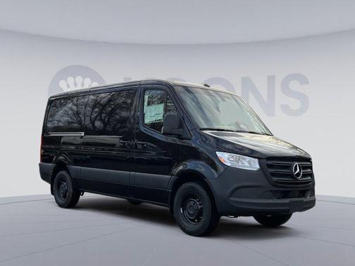 2025 Mercedes-Benz Sprinter 2500 Standard Roof