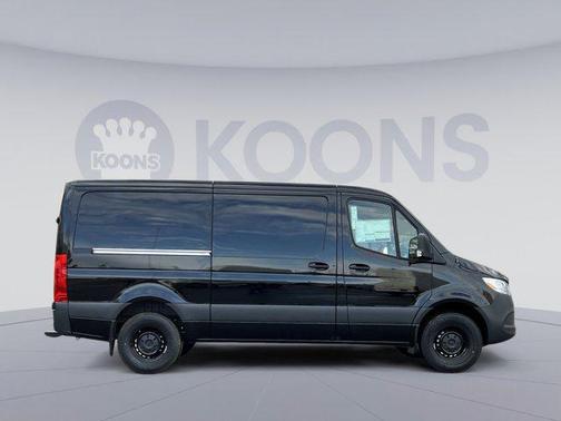 2025 Mercedes-Benz Sprinter 2500 Standard Roof