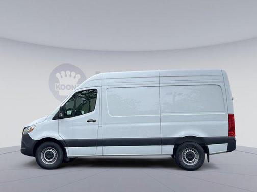 2025 Mercedes-Benz Sprinter 2500 Standard Roof