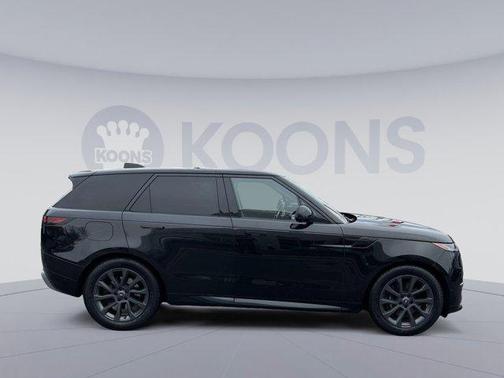 2023 Land Rover Range Rover Sport SE