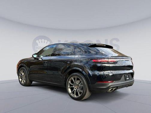 2022 Porsche Cayenne S