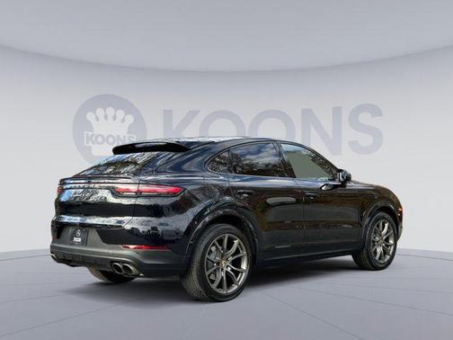 2022 Porsche Cayenne S
