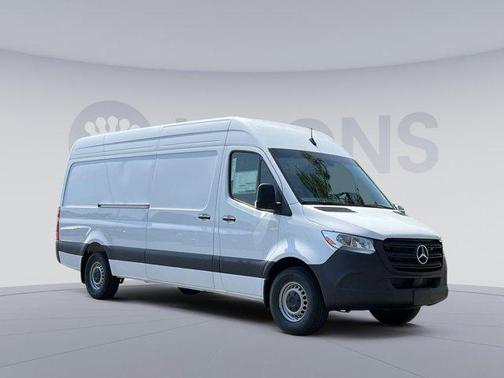 2025 Mercedes-Benz Sprinter 2500 High Roof