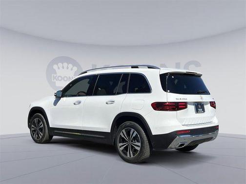 2025 Mercedes-Benz GLB 250 4MATIC