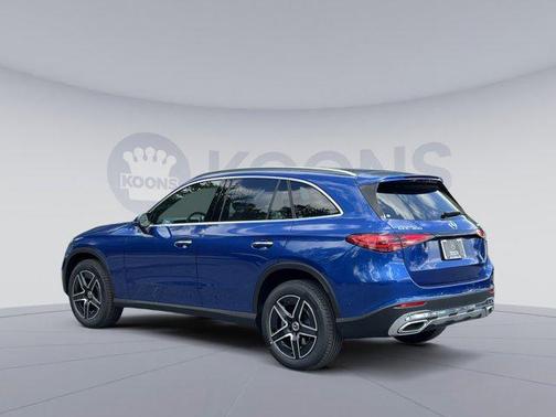 Starling Blue Metallic 2026 Mercedes-Benz GLC 300 4MATIC