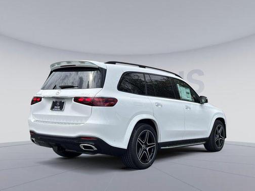2025 Mercedes-Benz GLS 450 4MATIC