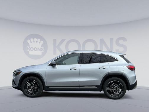 Cirrus Silver Metallic 2026 Mercedes-Benz GLA 250 4MATIC