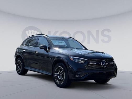 Graphite Grey Metallic 2026 Mercedes-Benz GLC 300 4MATIC