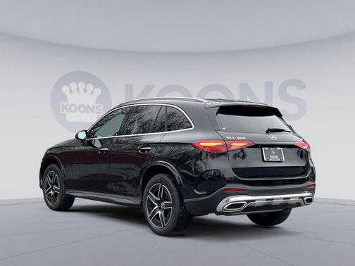 2026 Mercedes-Benz GLC 300 4MATIC